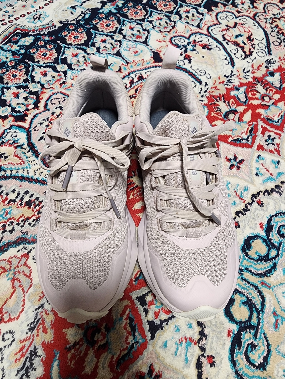 Columbia Facet 75 Outdry hiking shoes
